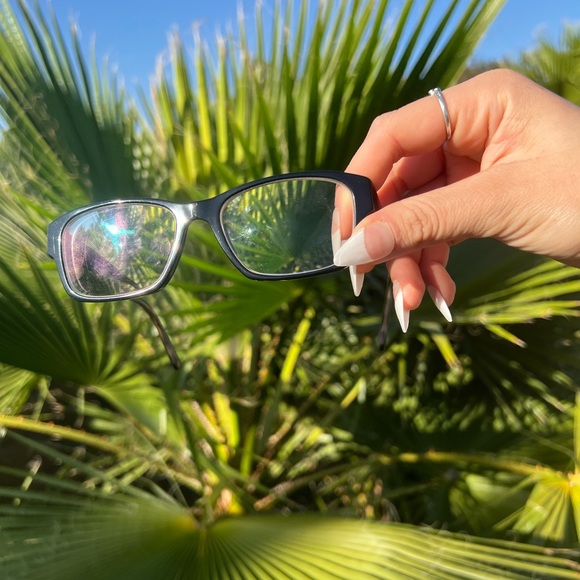 LOWEST PRICE BURBERRY - Picture 5 of 13